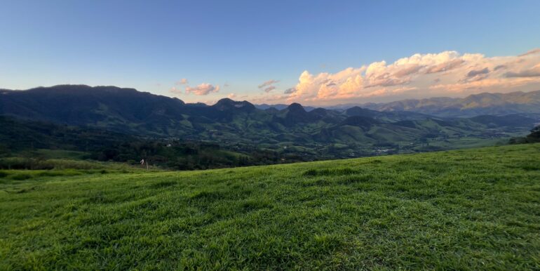 110b3ab4-c0cd-464c-b37d-750ad0dc59a8