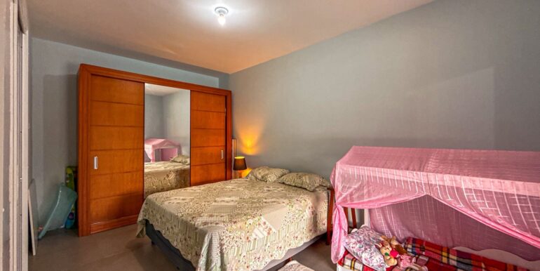 0d441f16-0a36-4e07-a623-90350c934f98