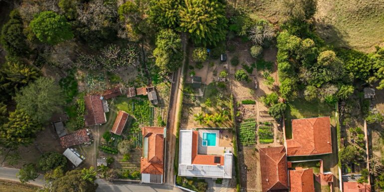 98eeb9ee-f666-4b45-b24a-afe1d0bc9ea8