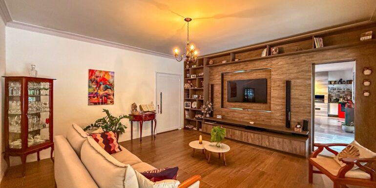 9e589ad9-022e-4439-bdf1-70b798fb8abf