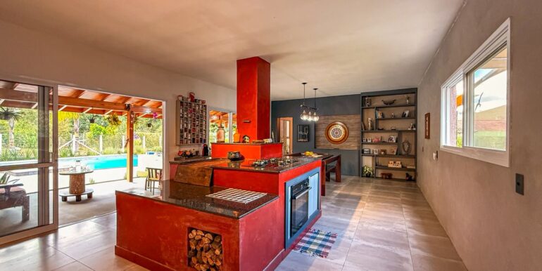 fea73013-a33e-4595-9bf3-9163767d7279